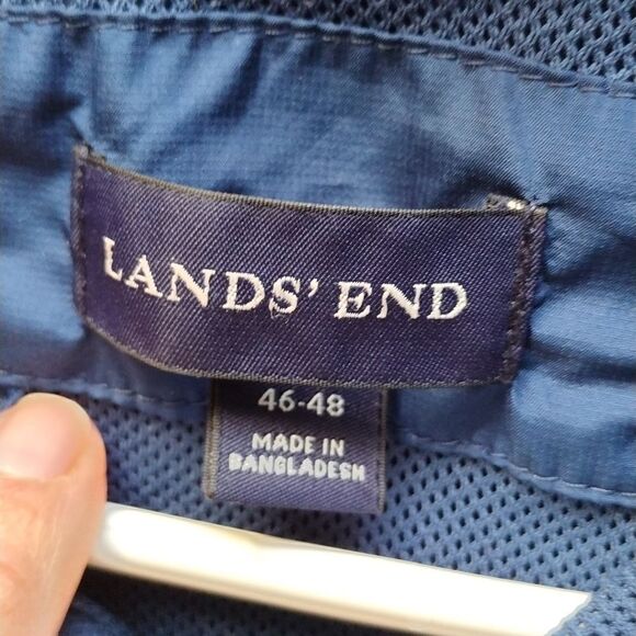 Lands End windbreaker  - Picture 2 of 4